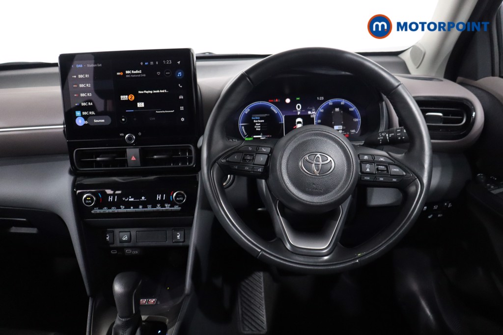 Used Toyota Yaris Cross 2024 for sale - 77916759: Photo 11