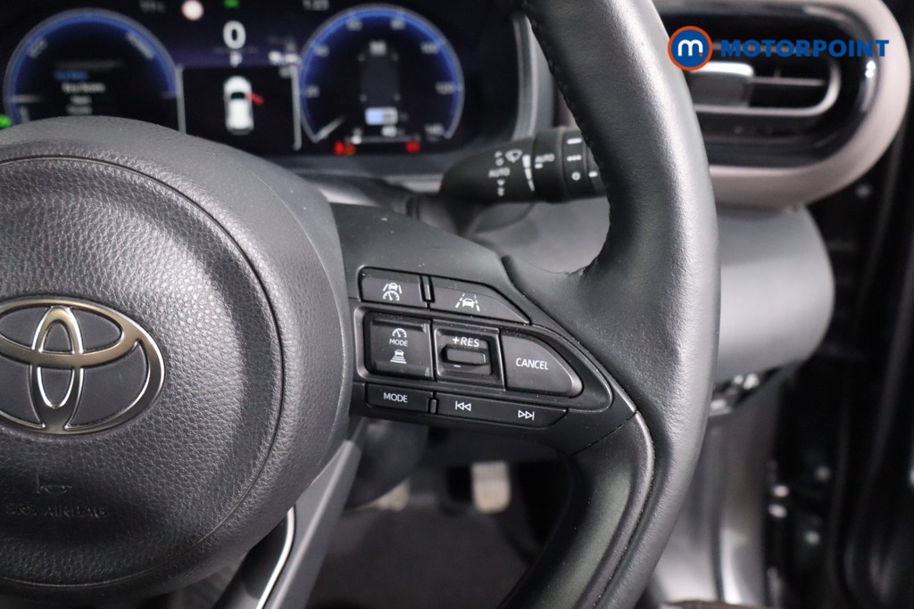 Used Toyota Yaris Cross 2024 for sale - 77916759: Photo 16