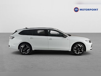 Used Volkswagen Passat 2025 for sale - 79549013: Photo