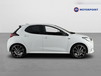 Used Toyota Yaris 2023 for sale - 79339467: Photo