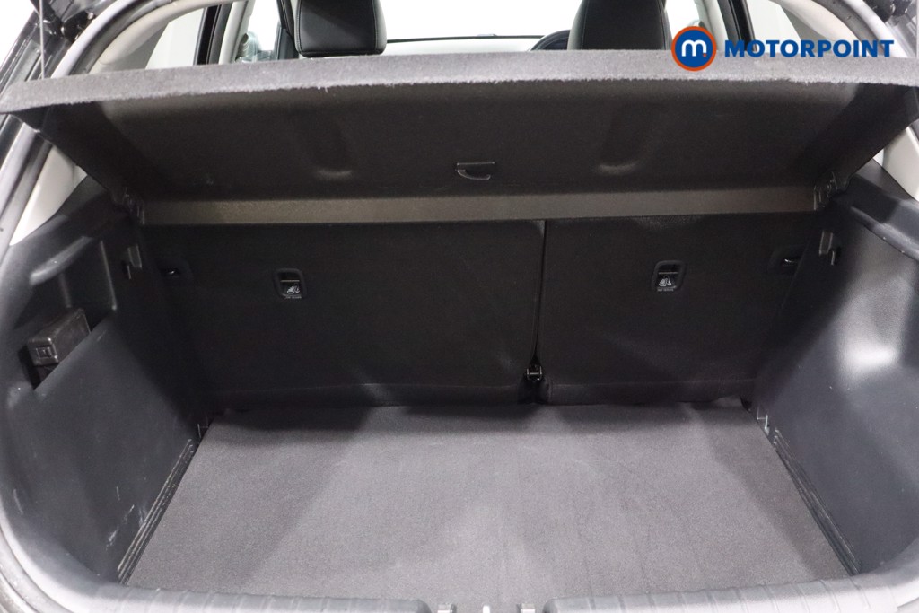 Used Kia Stonic 2019 for sale - 76792615: Photo 45