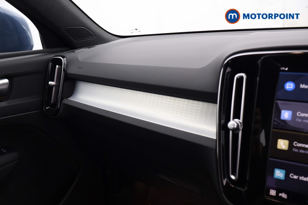 Used Volvo XC40 2023 for sale - 77128358: Photo 17