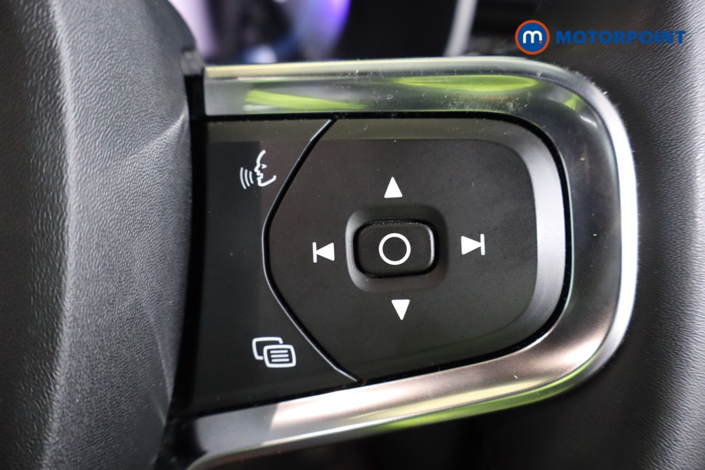 Used Volvo XC40 2023 for sale - 76889954: Photo 23