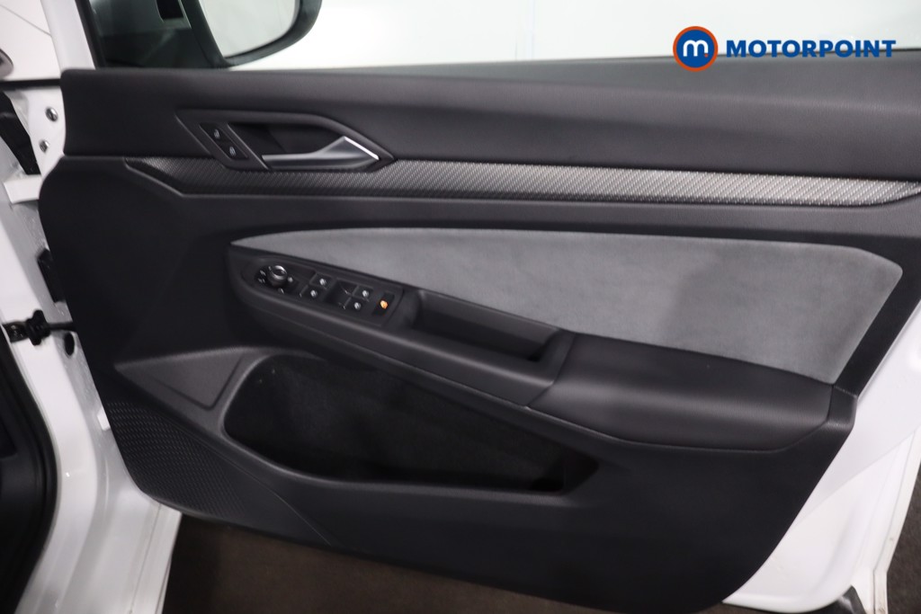 Used Volkswagen Golf 2023 for sale - 77297793: Photo 33