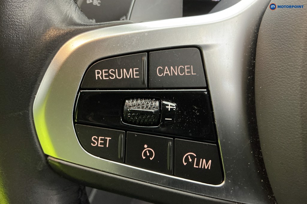 Used BMW 3 Series 2024 for sale - 77286556: Photo 32