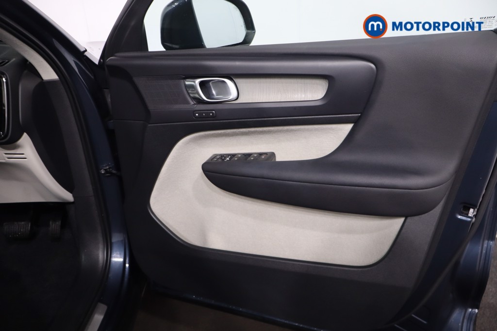 Used Volvo XC40 2019 for sale - 77297790: Photo 29