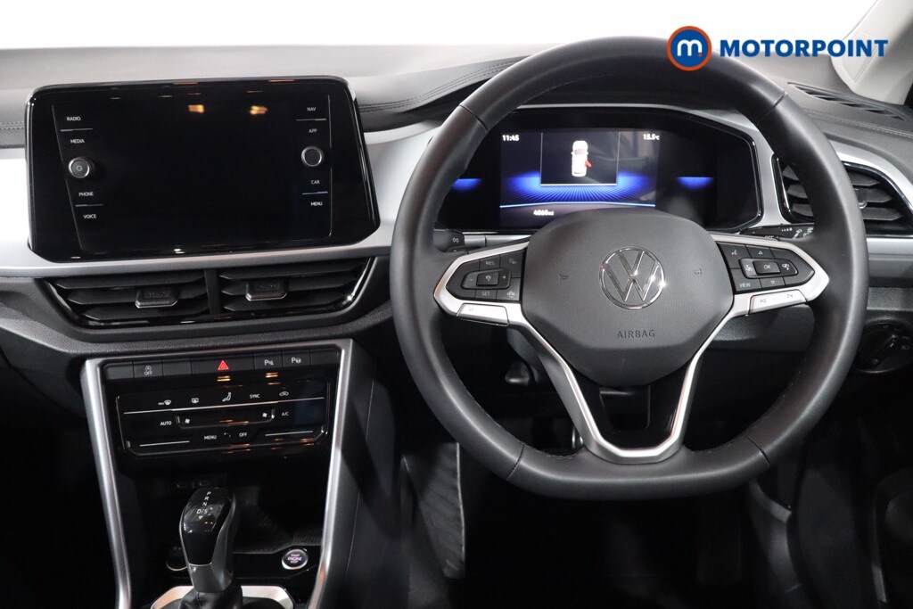 Used Volkswagen T-Roc 2025 for sale - 76232034: Photo 11