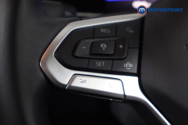 Used Volkswagen T-Roc 2025 for sale - 76232034: Photo 15