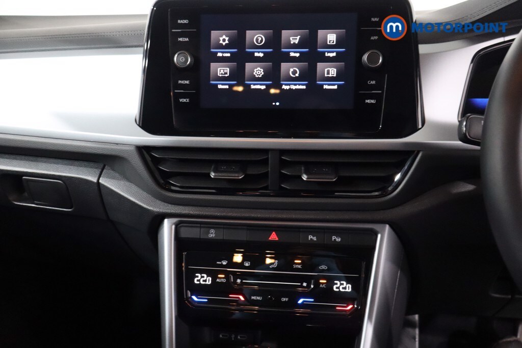 Used Volkswagen T-Roc 2025 for sale - 76232034: Photo 23