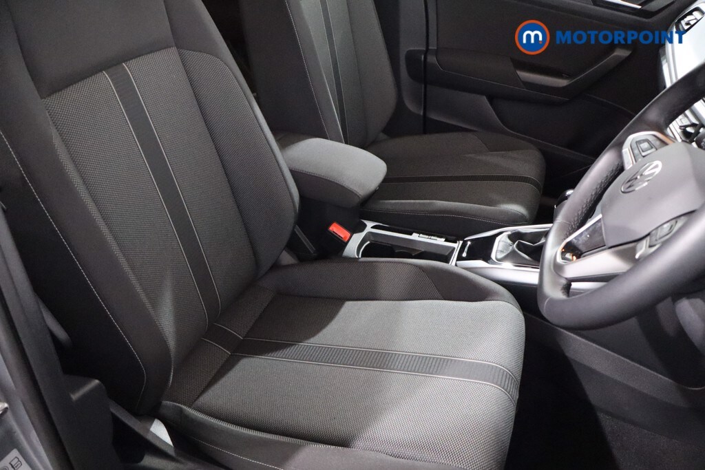 Used Volkswagen T-Roc 2025 for sale - 76232034: Photo 31