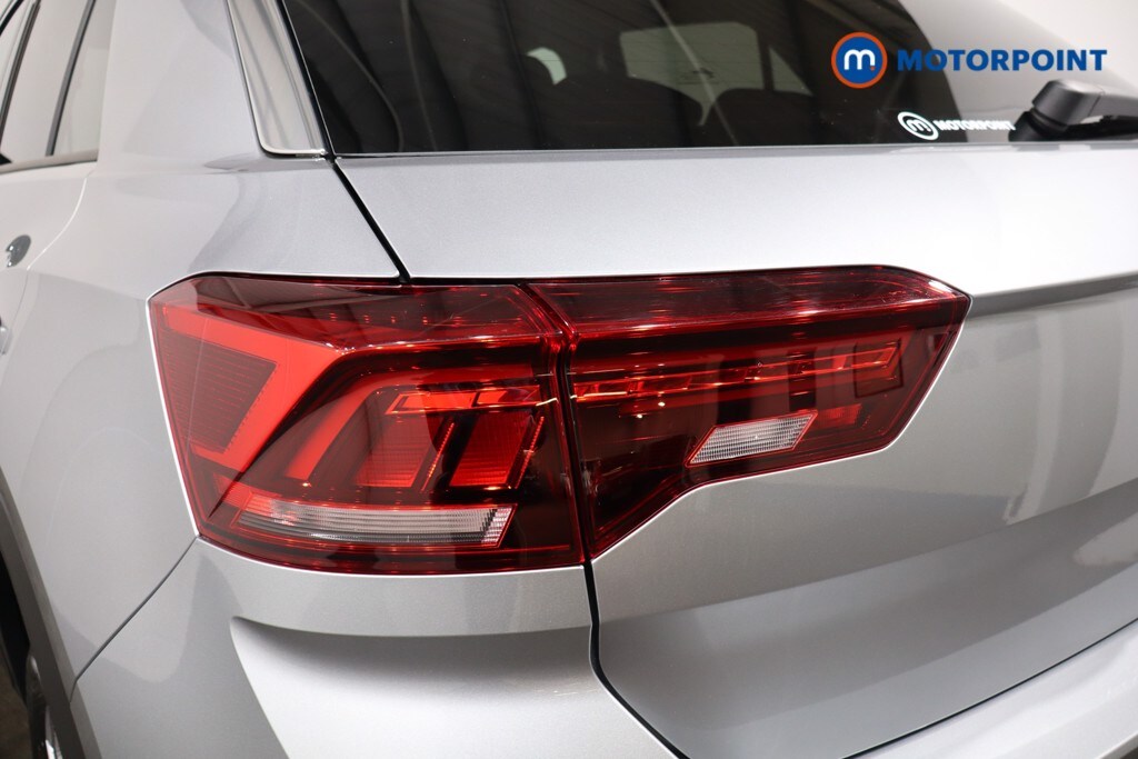 Used Volkswagen T-Roc 2025 for sale - 76232034: Photo 41