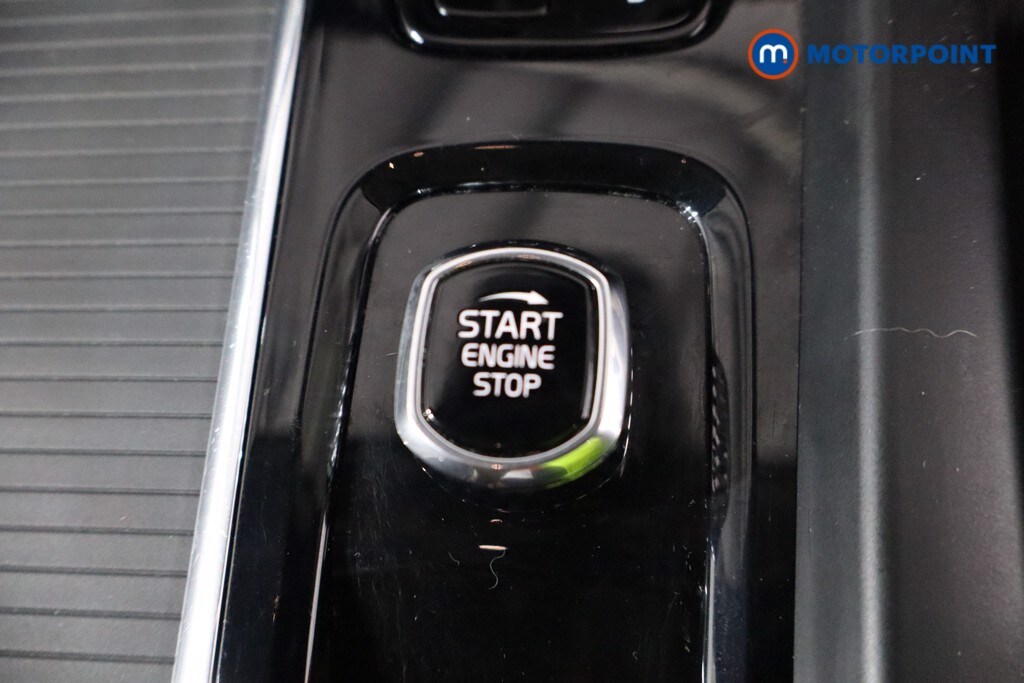 Used Volvo V60 2023 for sale - 75930496: Photo 25