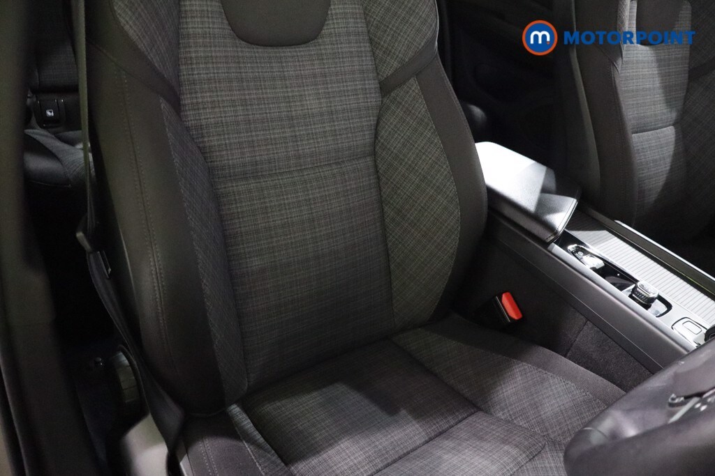 Used Volvo V60 2023 for sale - 75930496: Photo 30