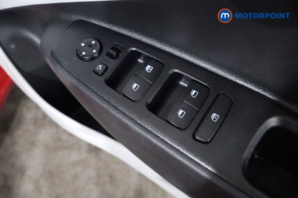 Used Hyundai i10 2023 for sale - 76650749: Photo 32