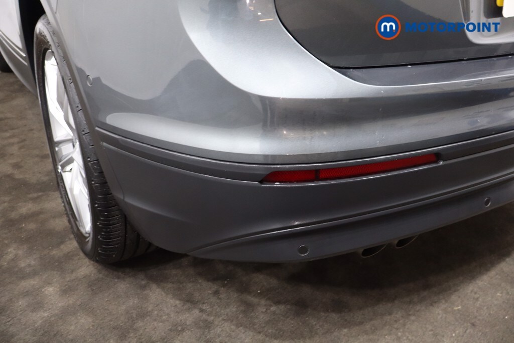 Used Volkswagen Tiguan 2020 for sale - 76330230: Photo 43