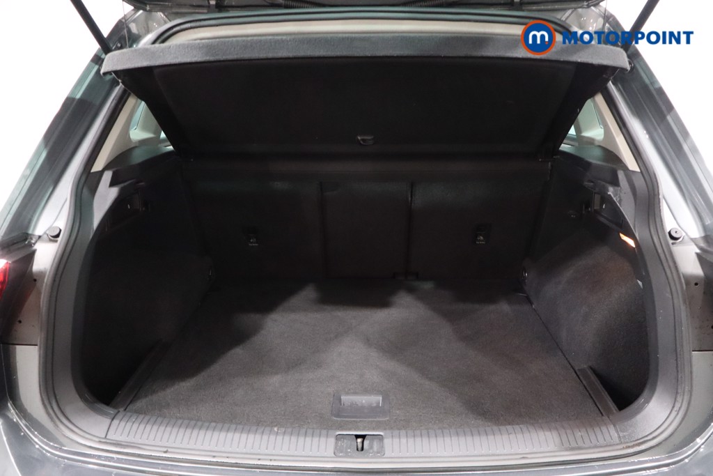 Used Volkswagen Tiguan 2020 for sale - 76330230: Photo 46