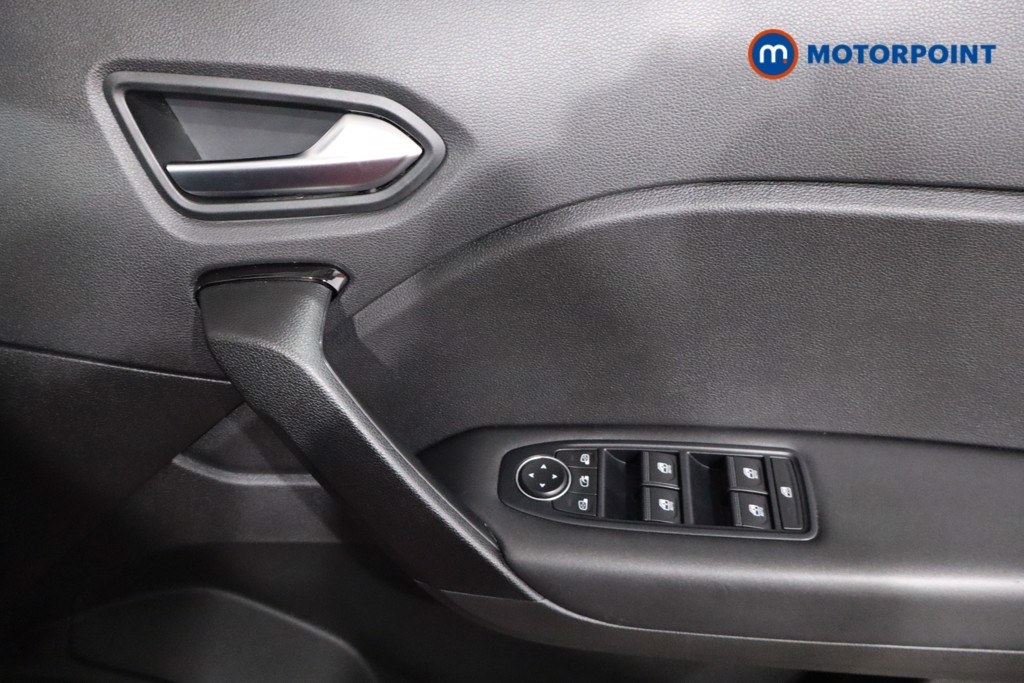 Used Renault Captur 2021 for sale - 76577656: Photo 30