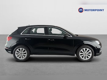 Used Audi Q3 2023 for sale - 79480110: Photo