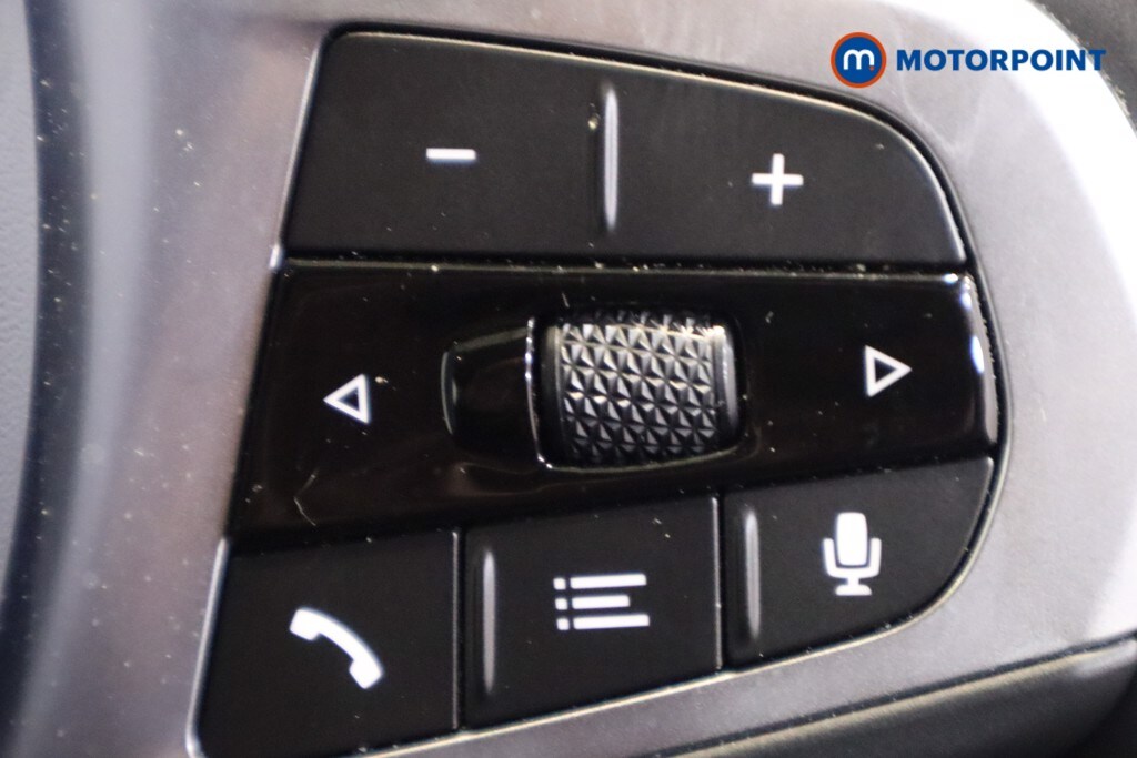 Used BMW 2 Series 2024 for sale - 77348215: Photo 25