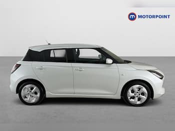 Used Suzuki Swift 2024 for sale - 79650459: Photo