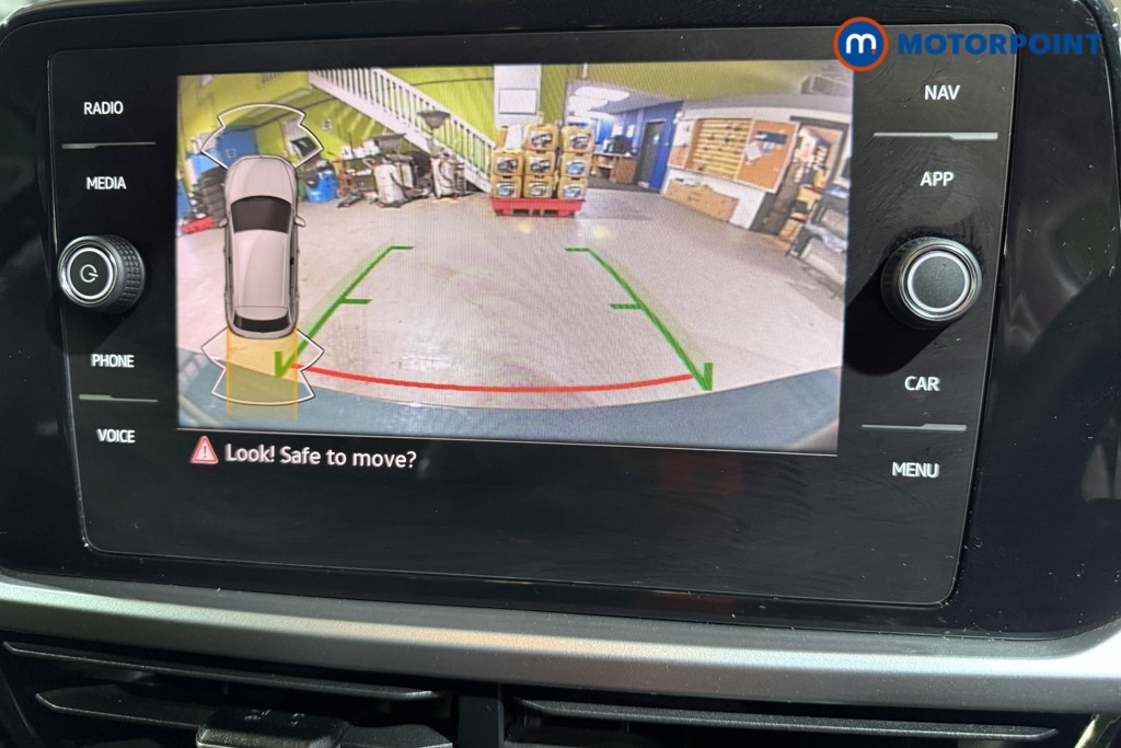 Used Volkswagen T-Roc 2024 for sale - 76933668: Photo 17