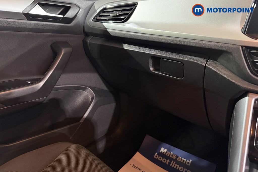 Used Volkswagen T-Roc 2024 for sale - 76933668: Photo 22