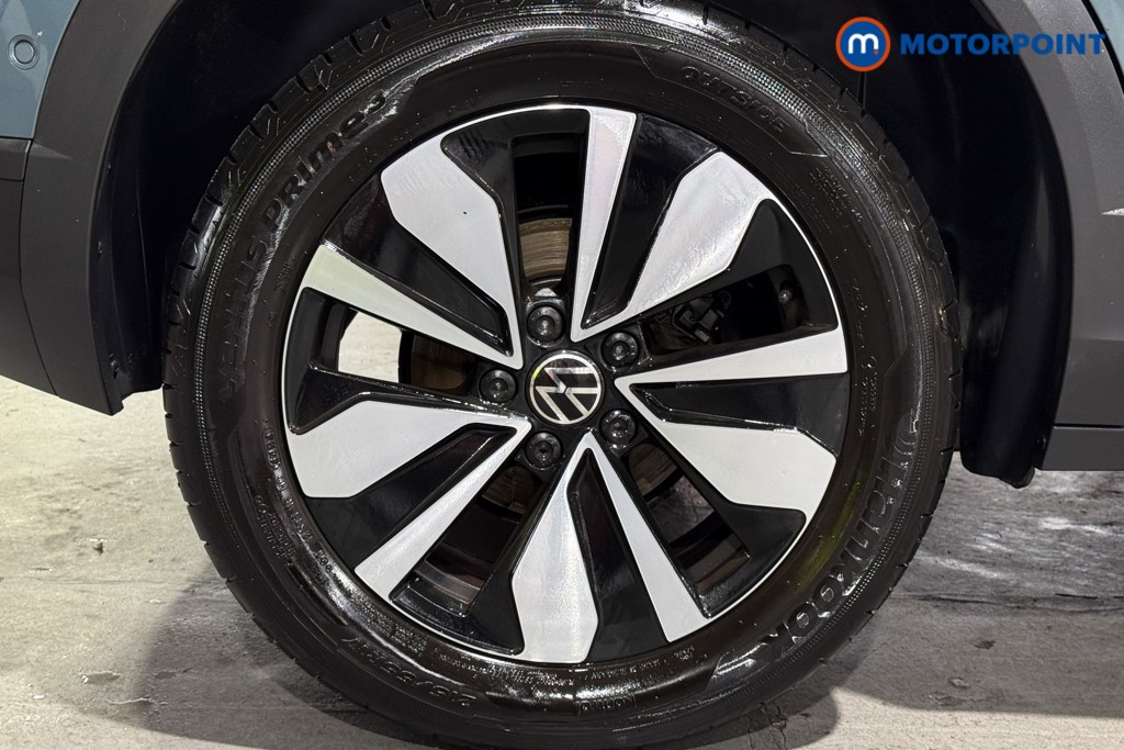 Used Volkswagen T-Roc 2024 for sale - 76933668: Photo 35