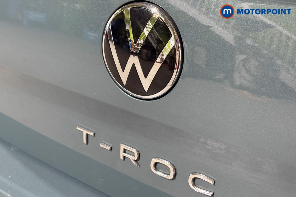 Used Volkswagen T-Roc 2024 for sale - 76933668: Photo 39