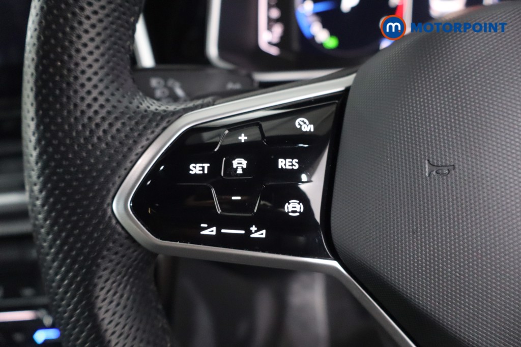 Used Volkswagen T-Roc 2023 for sale - 77312800: Photo 15