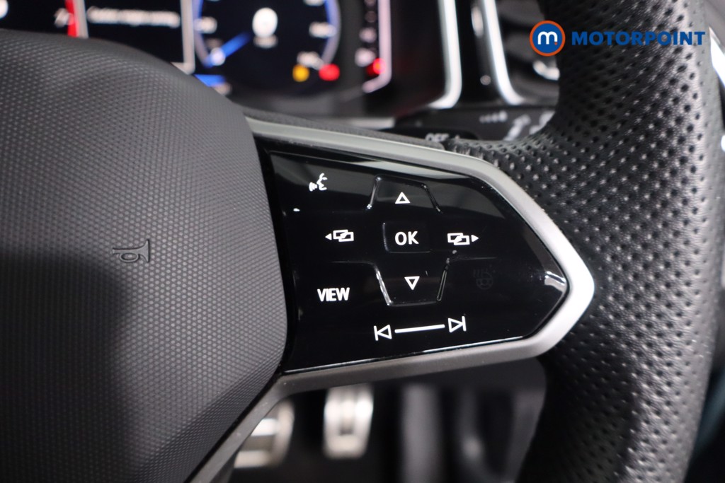 Used Volkswagen T-Roc 2023 for sale - 77312800: Photo 16