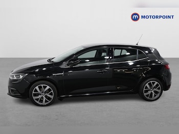 Used Renault Megane 2017 for sale - 76235148: Photo