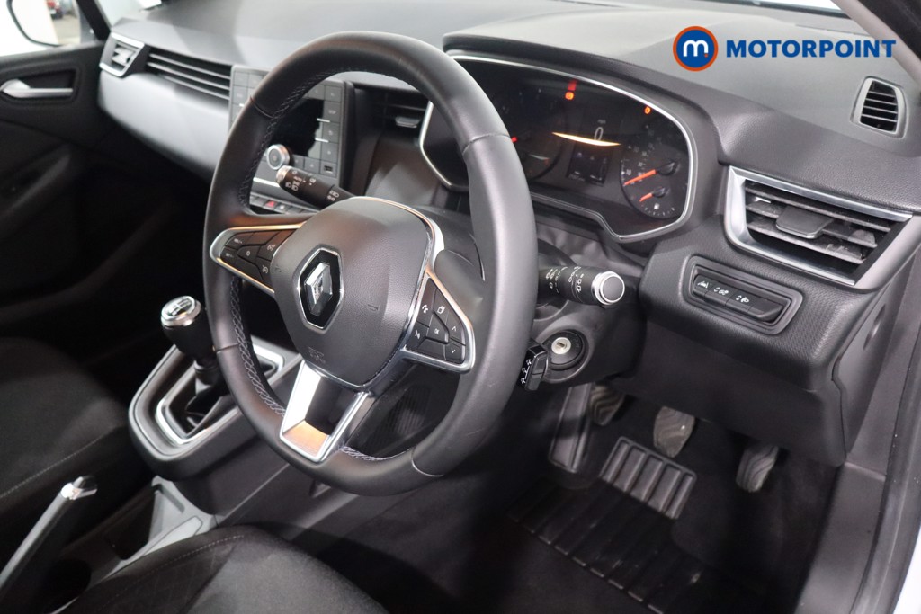Used Renault Clio 2020 for sale - 75982817: Photo 31