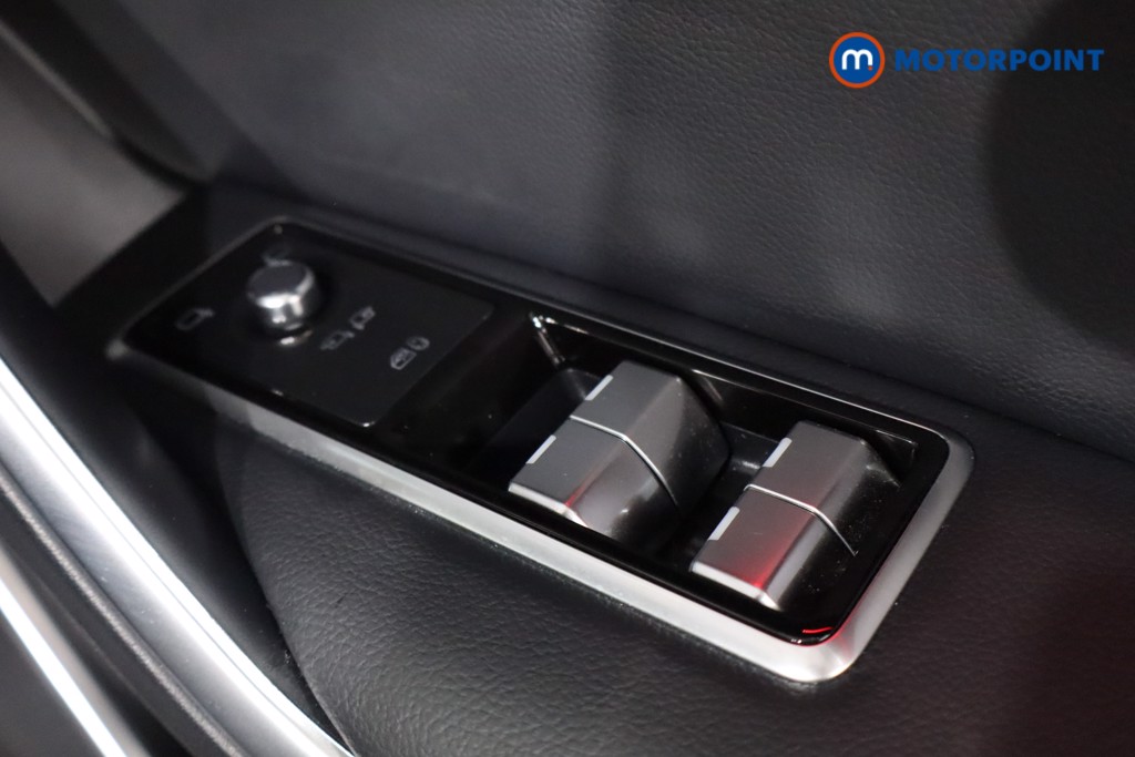 Used Jaguar F-Pace 2022 for sale - 76878787: Photo 32