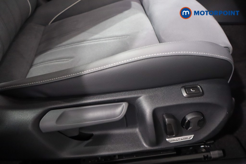 Used Volkswagen Passat 2025 for sale - 77211230: Photo 28