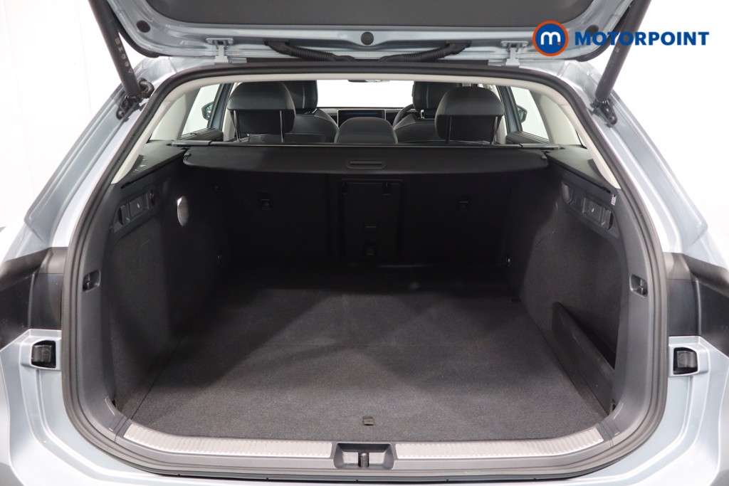 Used Volkswagen Passat 2025 for sale - 77211230: Photo 46