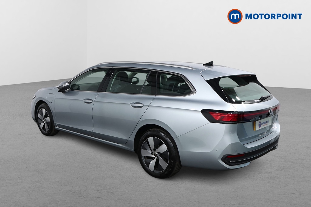 Used Volkswagen Passat 2025 for sale - 77211230: Photo 5