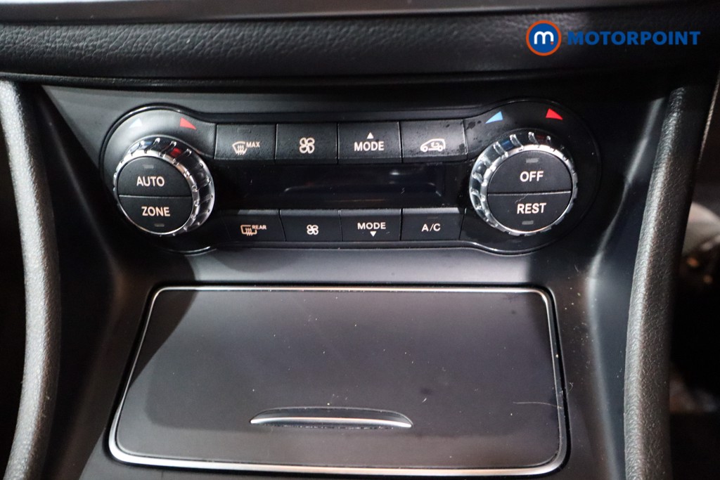 Used Mercedes-Benz GLA 2018 for sale - 76638298: Photo 18