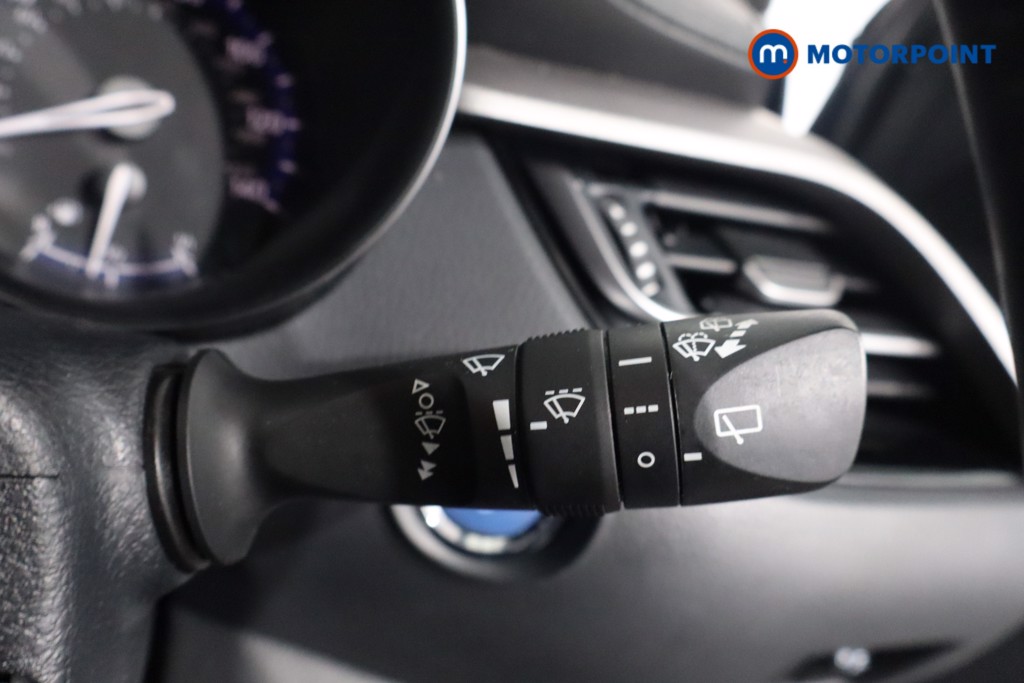 Used Toyota C-HR 2020 for sale - 76542490: Photo 24