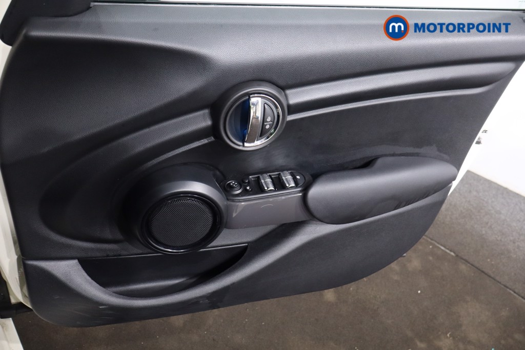 Used MINI Hatch 2019 for sale - 77819960: Photo 31