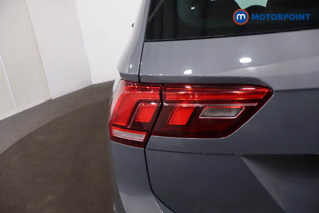 Used Volkswagen Tiguan 2021 for sale - 77297667: Photo 47