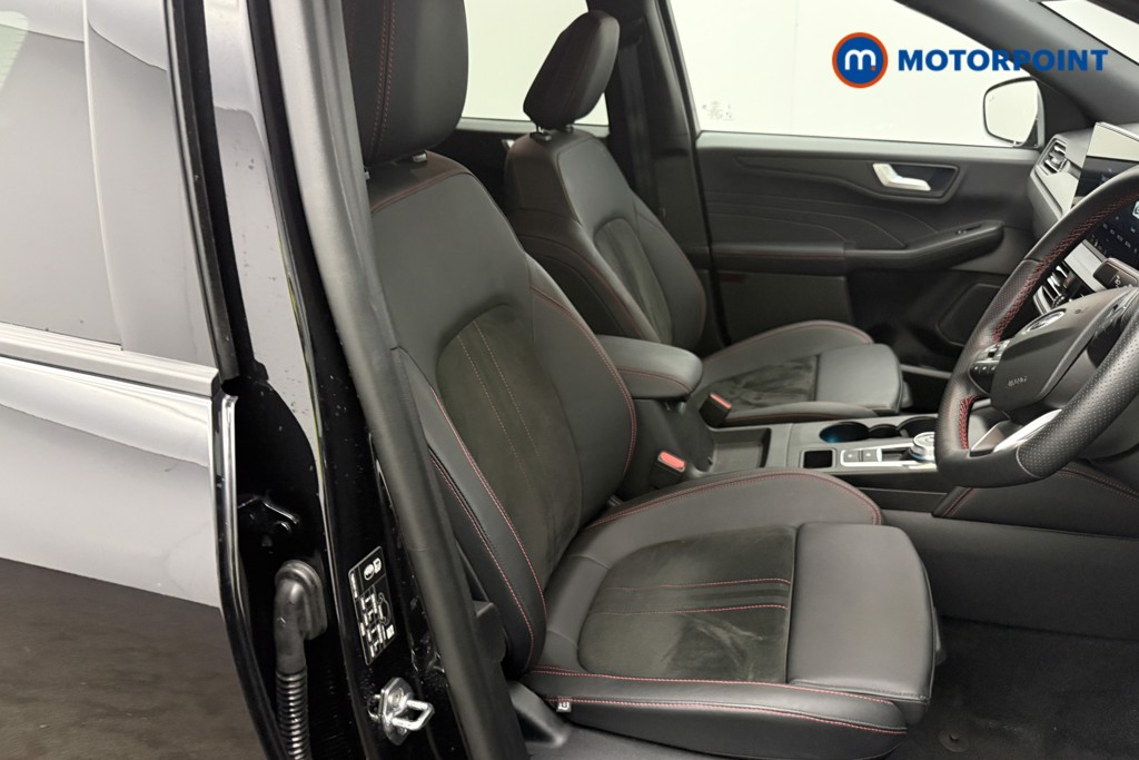 Used Ford Kuga 2024 for sale - 76653569: Photo 30