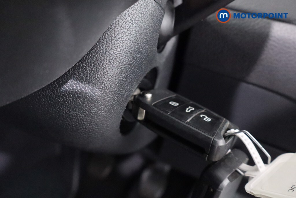 Used Volkswagen Golf 2020 for sale - 76131710: Photo 21