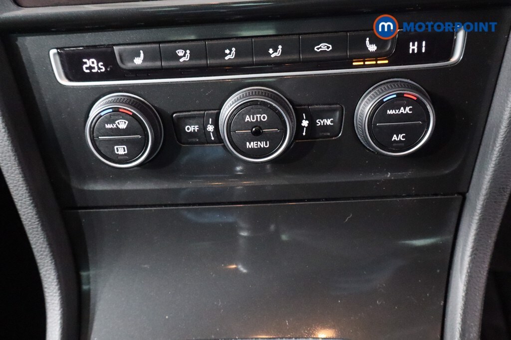 Used Volkswagen Golf 2020 for sale - 76131710: Photo 24