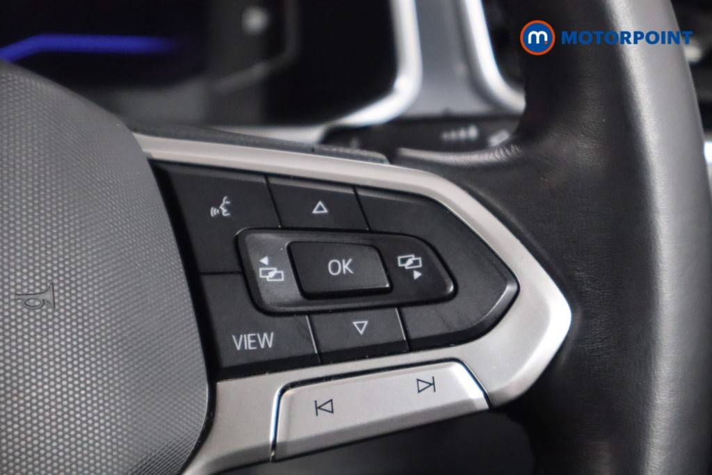 Used Volkswagen T-Roc 2023 for sale - 77653944: Photo 16