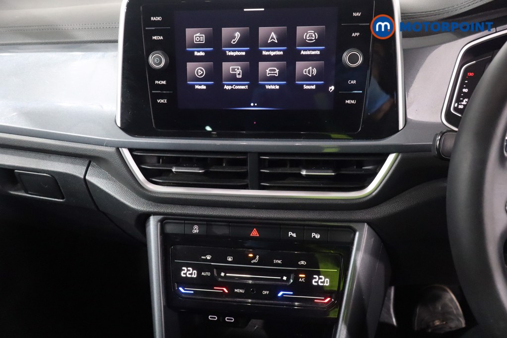 Used Volkswagen T-Roc 2023 for sale - 77653944: Photo 23