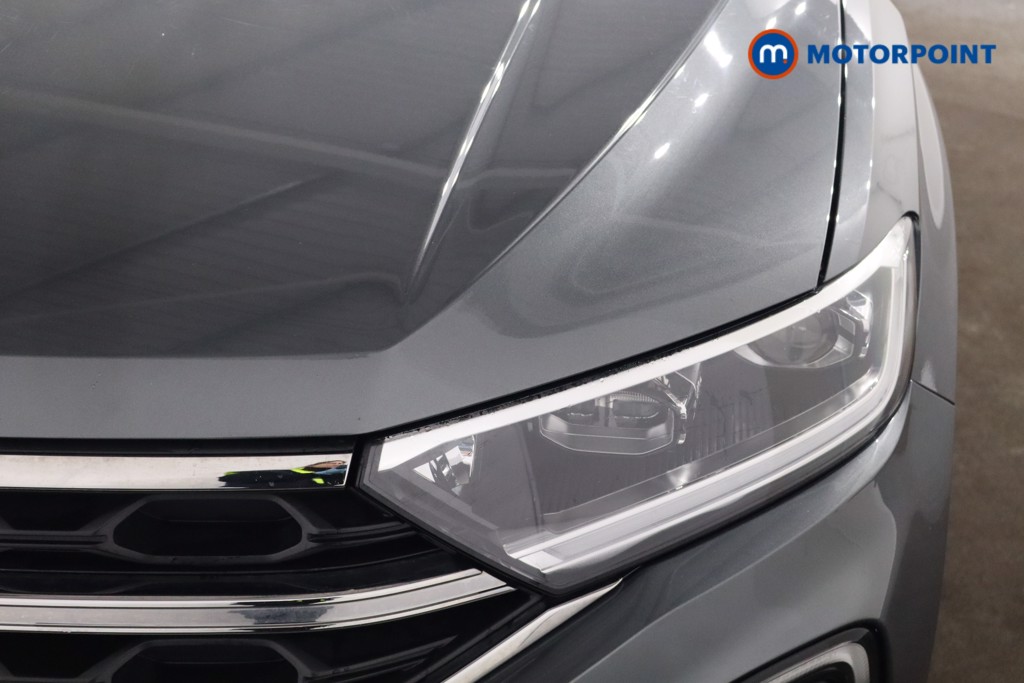 Used Volkswagen T-Roc 2023 for sale - 77653944: Photo 36