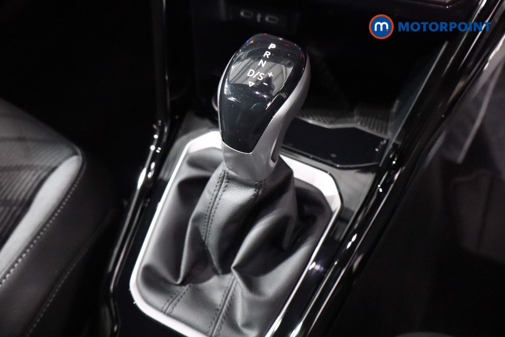 Used Volkswagen T-Roc 2025 for sale - 76394364: Photo 22