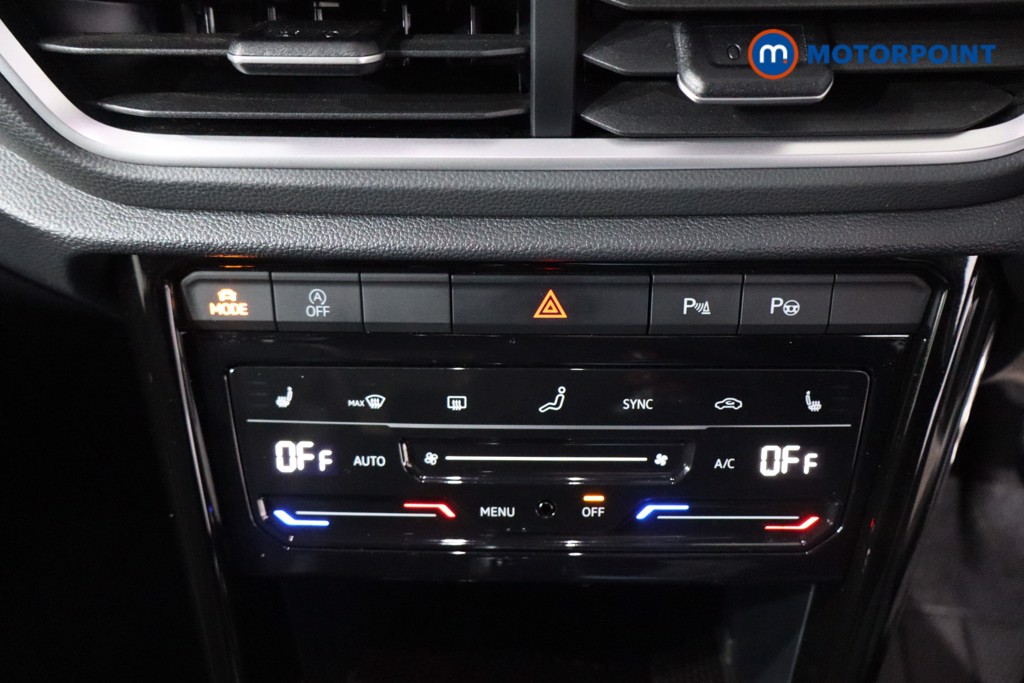 Used Volkswagen T-Roc 2025 for sale - 76394364: Photo 25