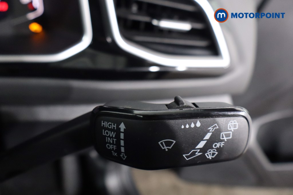 Used Volkswagen T-Roc 2025 for sale - 76394364: Photo 27