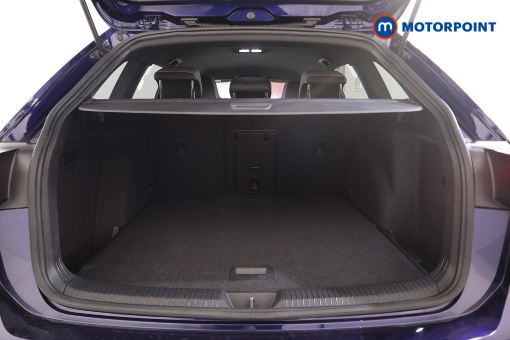 Used Volkswagen Golf 2020 for sale - 76946299: Photo 21